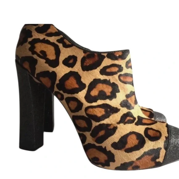 Sam Edelman size 10 Felix leopard calf hair platform bootie NWOT